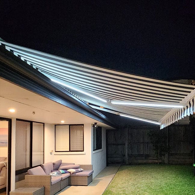 5 Things to Consider Before Buying Outdoor Shades or Awnings - VistaVip